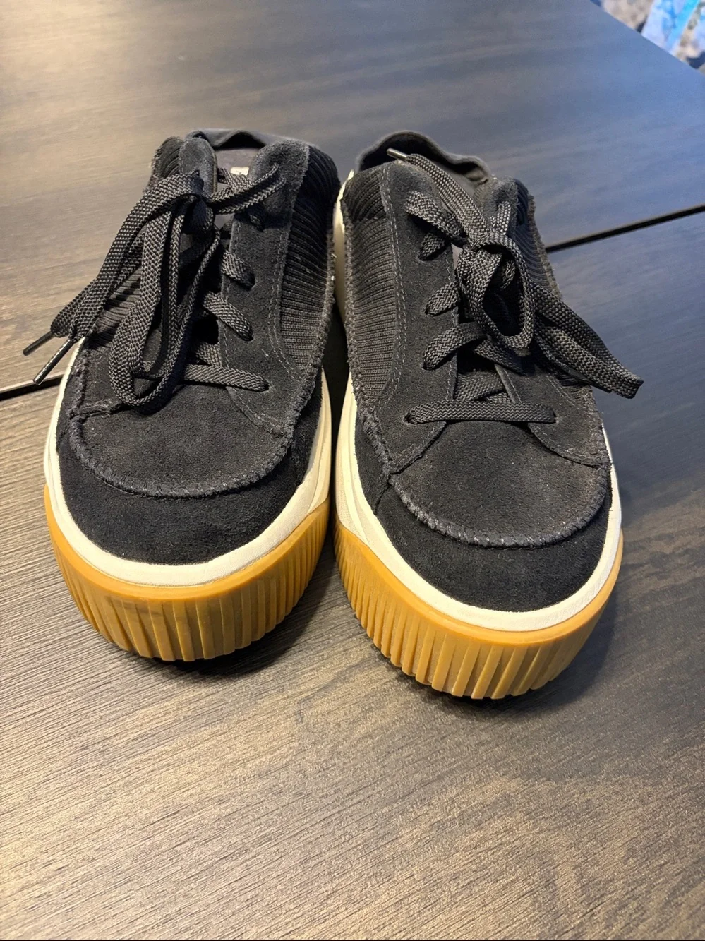 UGG EZ-Duzzit Platform Suede Mule Black Women's Size 10 EUC